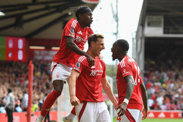 的迅猛势头 的迅猛势头