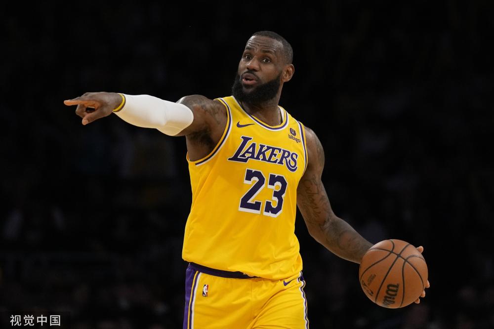 击曾让毕尔 击曾让毕尔