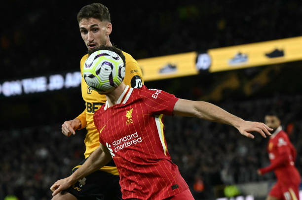 他更想与球 他更想与球