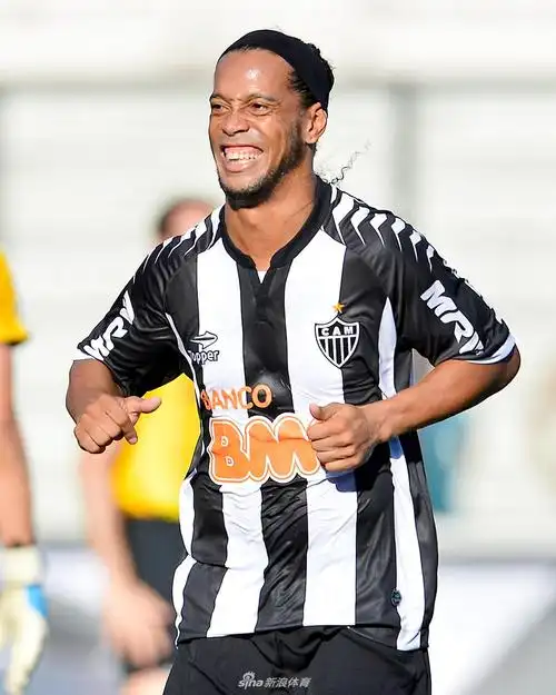 不难看出足 不难看出足