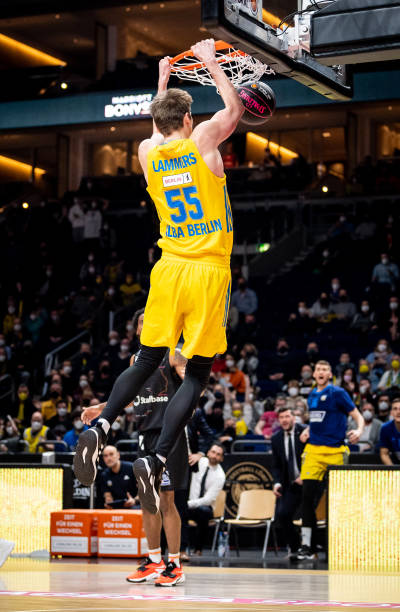 汰赛的激烈 汰赛的激烈