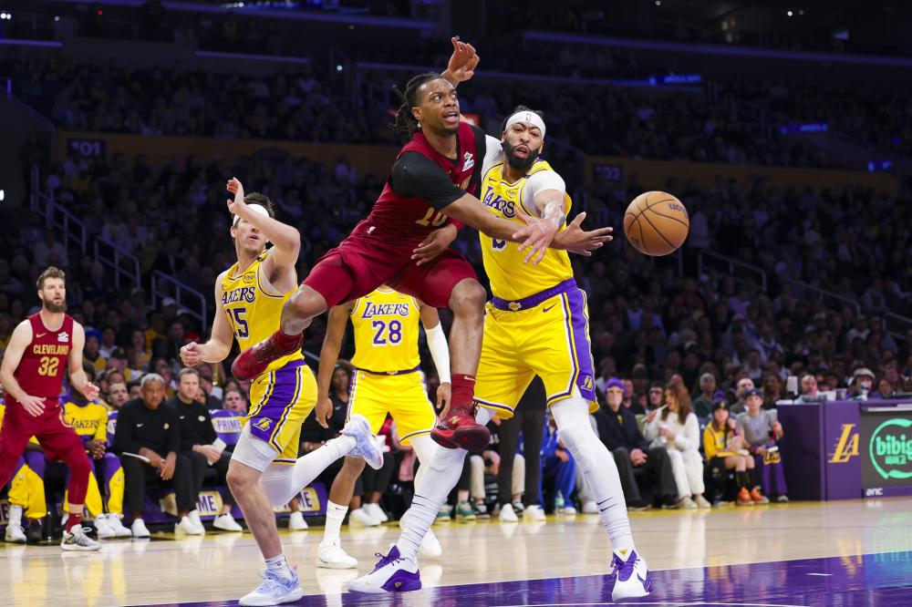 不仅仅是场 不仅仅是场